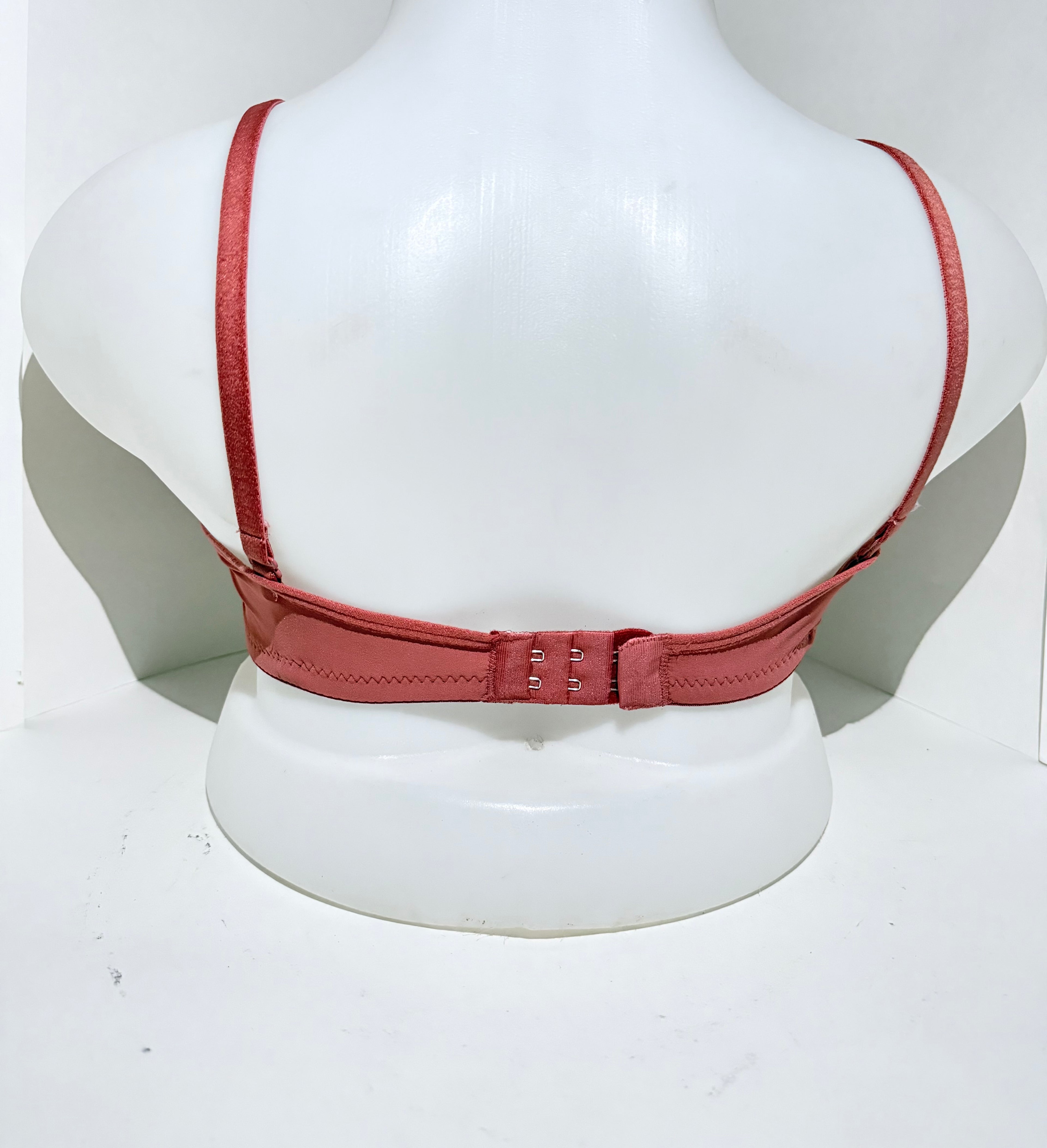 Peach Colour Nylon Polyamide Bra – Soft, Breathable & Comfortable Fit